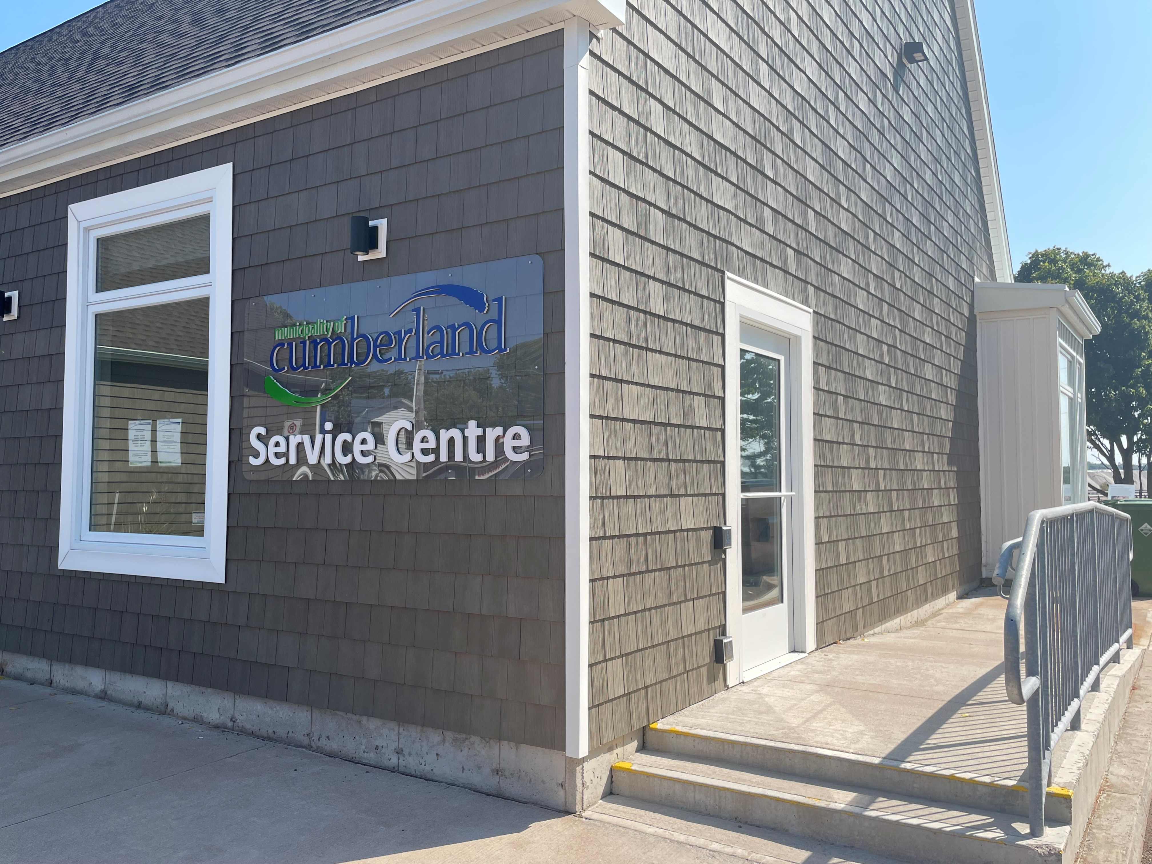 A photo of a building that is the Pugwash Service Centre