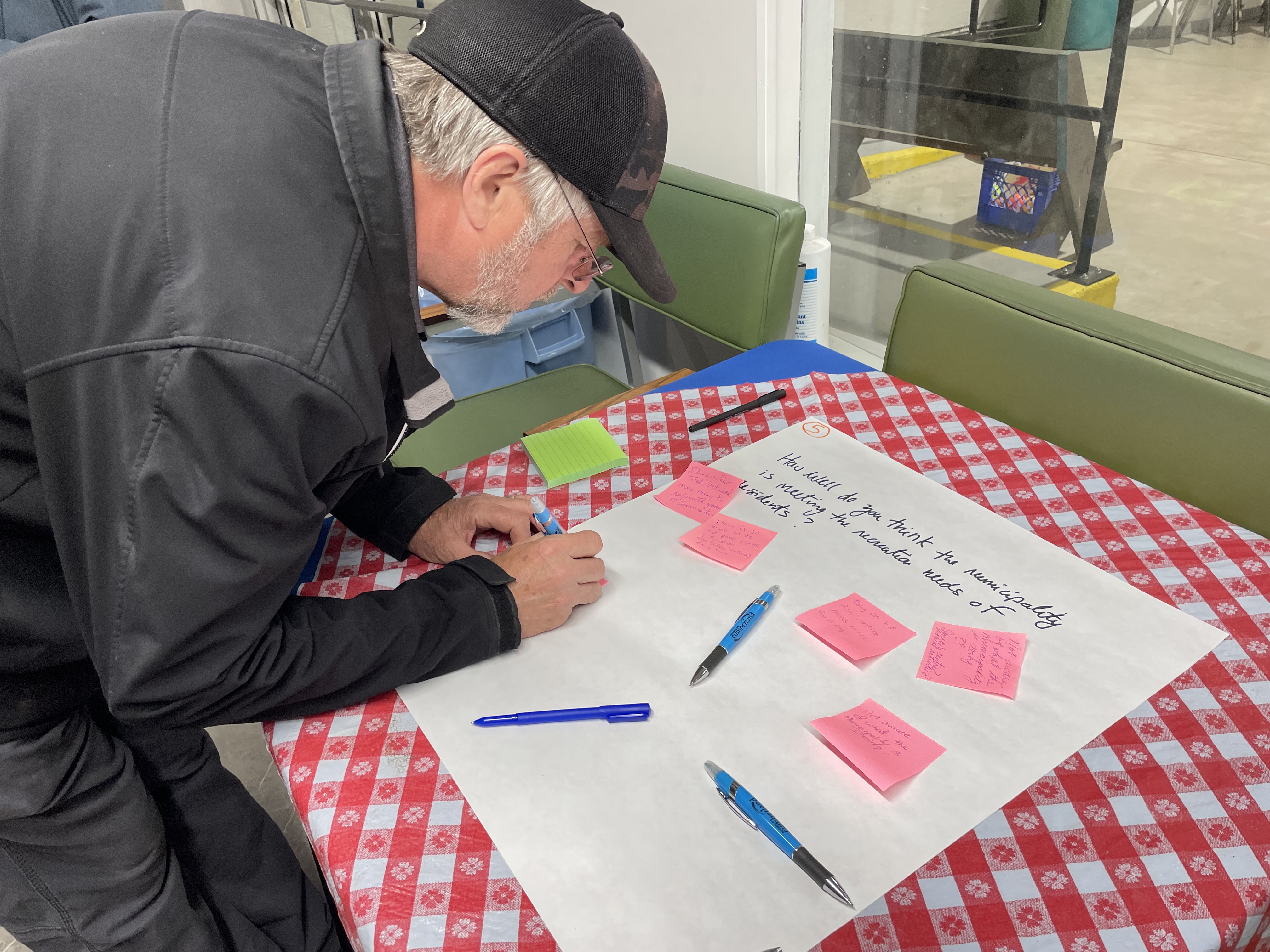 River Hebert and area residents participate in an open house hosted by the Municipality of Cumberland’s Recreation Department as it gathers public input into the creation of a five-year Active Living and Recreation Strategy. Darrell Cole – Municipality of Cumberland photo