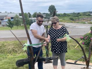 Eelgrass sculpture at Pugwash Library celebrates hidden ecosystems